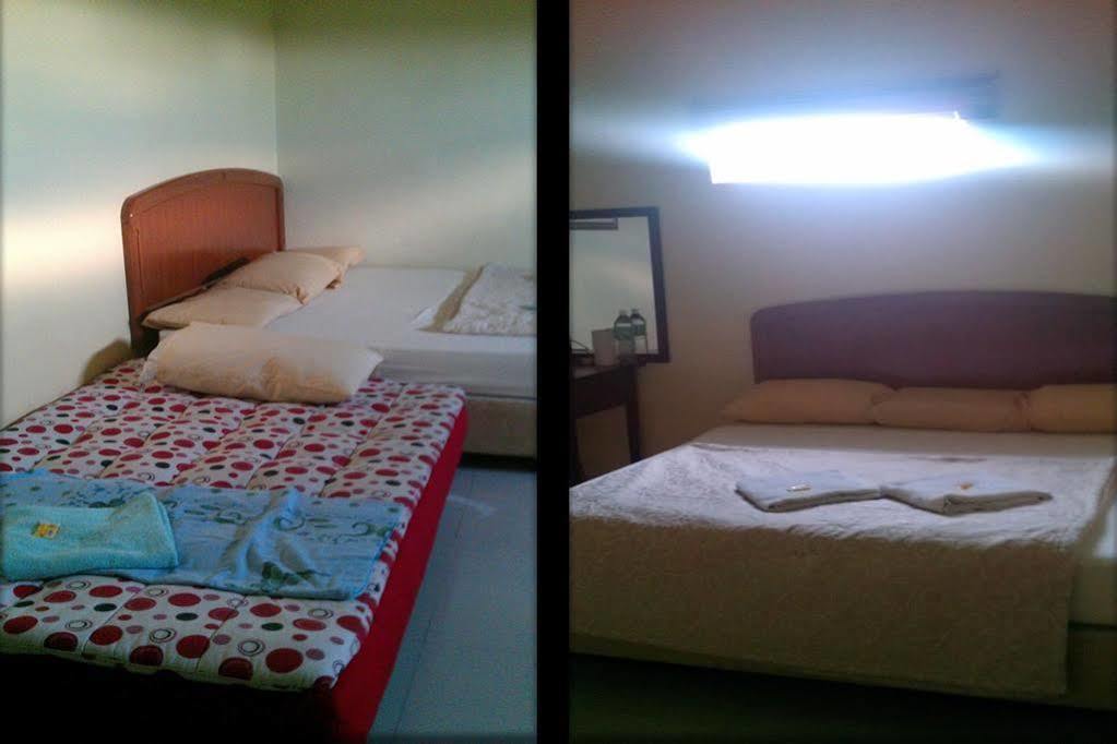 Casavilla Travellers alojamiento Taiping Exterior foto